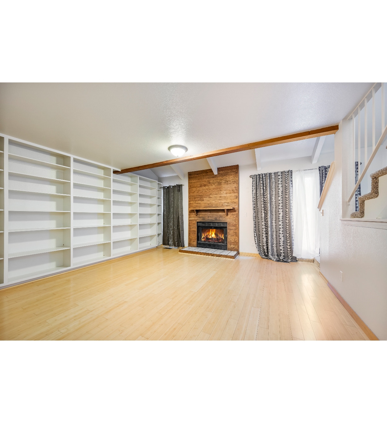 1760 Woodbridge Lane